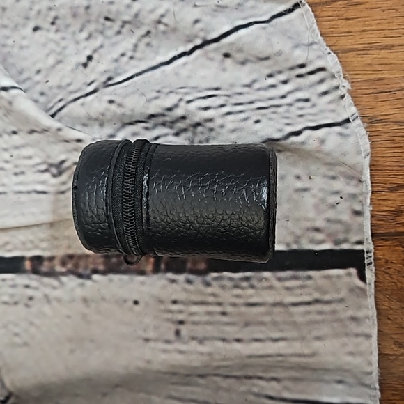 Brooklyn Steel Co. Novelty 64 oz Flask New in Package with shot glasses in case - Picture 5 of 5